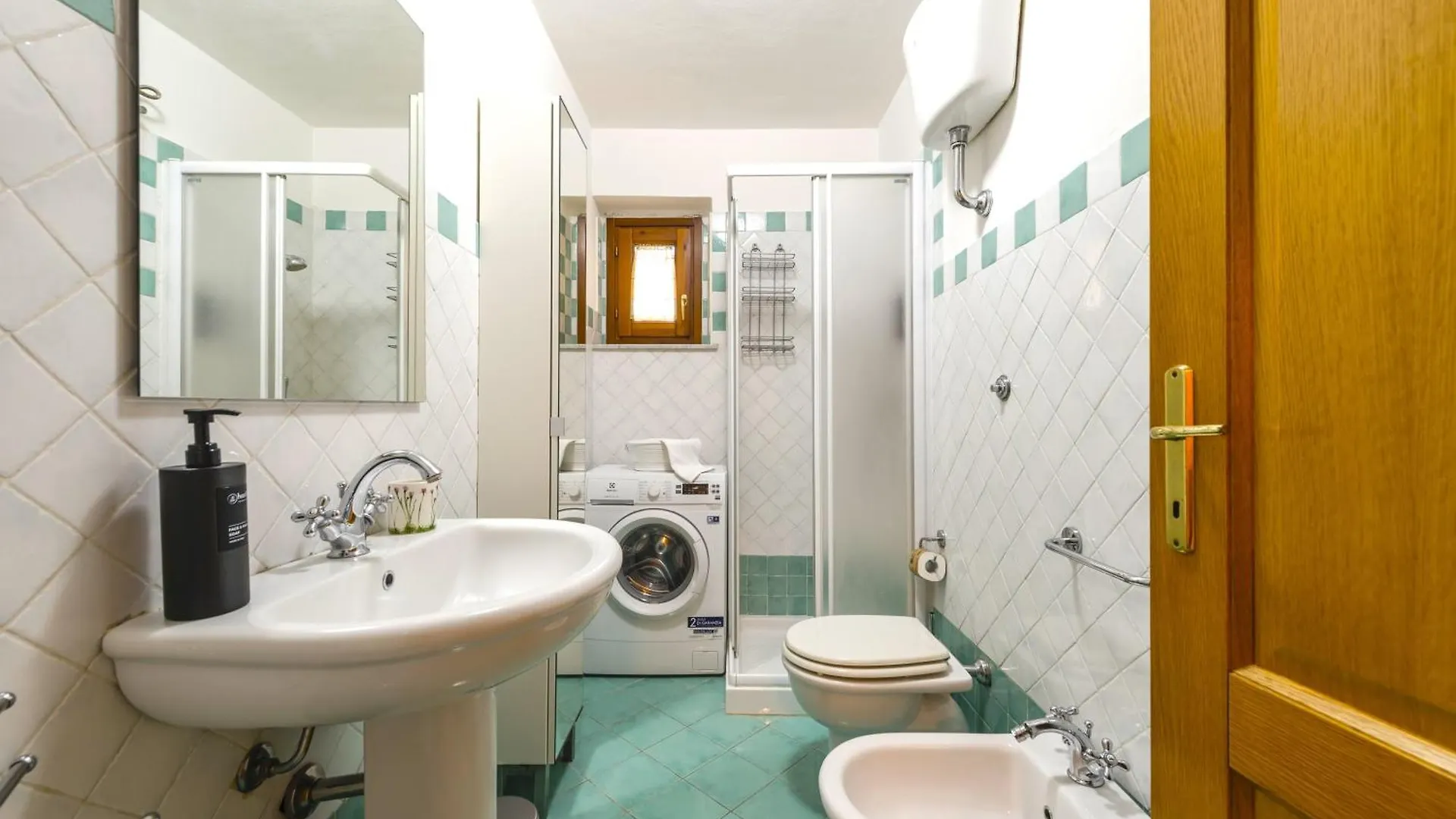 Hostly-La Casa Di Marta-Two Steps From The Tower Apartment Pisa 0*,