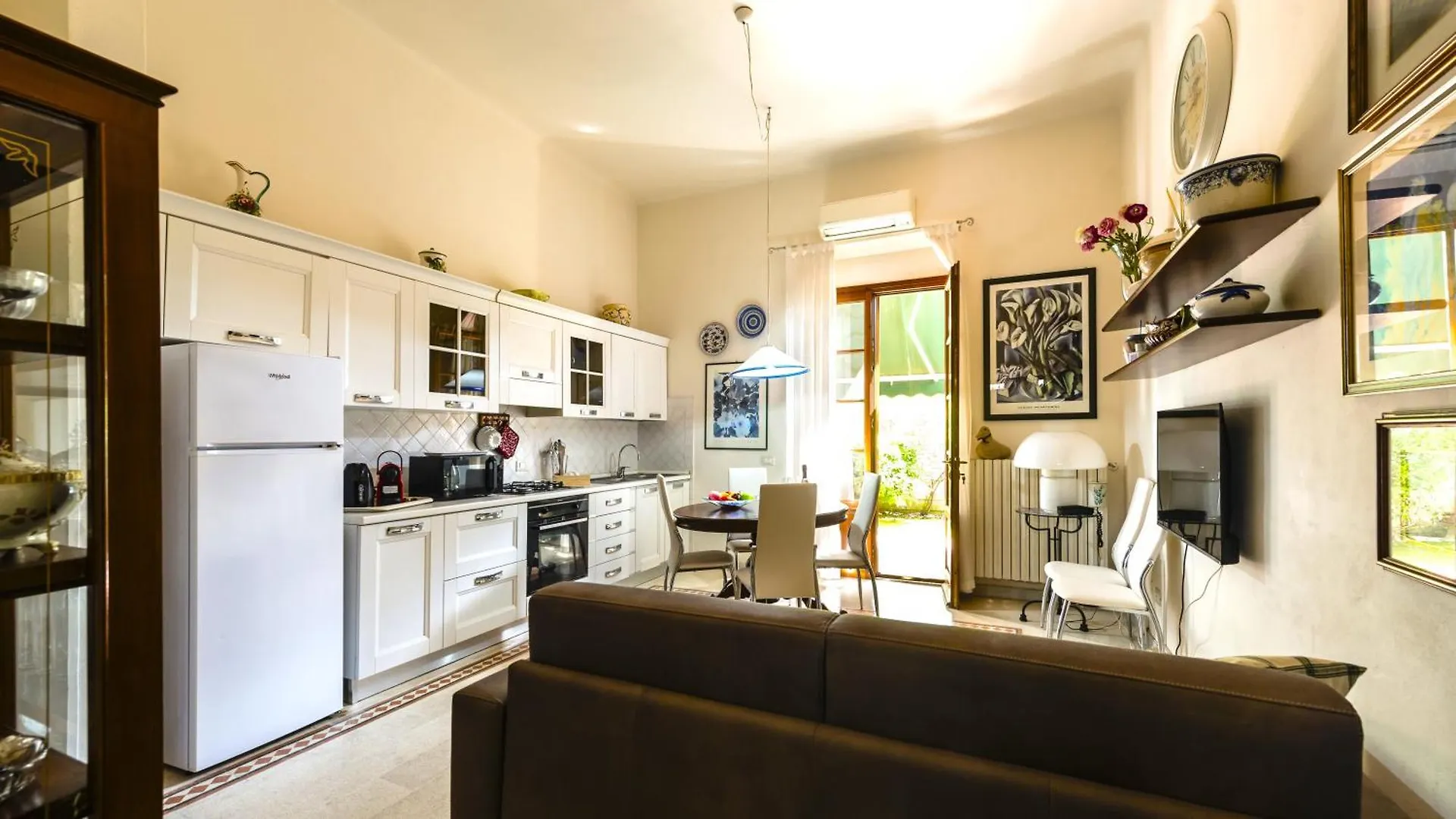 Hostly-La Casa Di Marta-Two Steps From The Tower Apartment Pisa